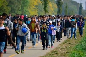 Iohannis şi Dăncilă s-au înţeles. România îşi deschide porţile pentru migranţi