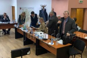 ULTIMĂ ORĂ: Scandal la şedinţa Consiliului Local! Liberalii au părăsit sala de şedinţe