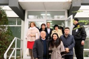 Sorina Pintea, impresionată de curăţenia din Spitalul Judeţean Tulcea, ingrijorată de deficitul de medici