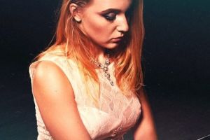 STUDENTĂ DIN CHIŞINĂU, a adus MAGIA PIANULUI la PITEŞTI