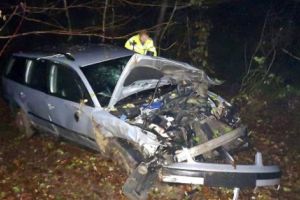 ŞOFERIŢĂ TÂNĂRĂ, A TRECUT PE LÂNGĂ MOARTE