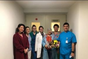 Ea este pacienta care a făcut transplantul medular la Spitalul Universitar