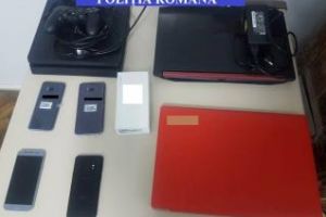 Hoţ din magazine, prisn de poliţiştii clujeni tocmai la Sibiu. Au recuperat bunuri de câteva mii de euro FOTO