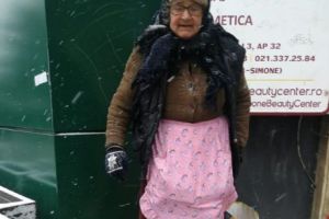 Ce s-a ales de tanti Cornelia, nevasta eroului care şi-a pierdut o mână şi un ochi în Al Doilea Război Mondial