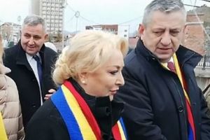 Guvernul Dăncilă, huiduit la Alba Iulia – S-a scandat „Demisia!”