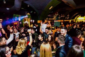 Weekend începe de joi la Cotton Pub – Trei seri fulminante cu trei DJ de top