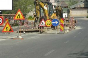 Trafic restricţionat pe PODUL Râul Doamnei