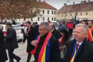 Viorica Dăncilă huiduită la Alba Iulia: Ruşine să vă fie - VIDEO