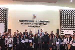 Inspectoratul Școlar Judetean Constanta: Care au fost premiantii concursului La Centenar, tinerii dezbat (galerie foto) 