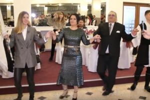 O fata cu har / Ce a iesit din neamul armanesc“: Simona Halep a dansat la Calarasi si pe ritmurile melodiei inchinate ei (video)