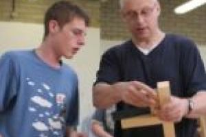 România, pe ultimul loc la formarea de ucenici. „Multinaţionalele din Banat nici nu vor să audă de furnizorii de formare profesională!“