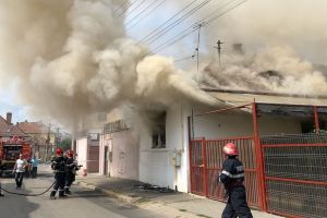 Zeci de incendii în judeţul Sibiu din cauza sobelor şi centralelor termice defecte