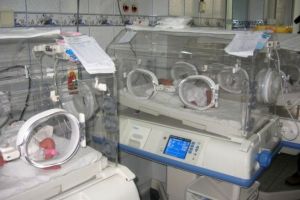 Purtătorul de cuvânt al Maternităţii Giuleşti susţine că medicii vor pleca din ţară, dacă vor fi daţi în judecată de părinţi