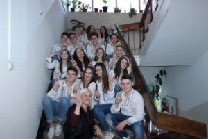 (Foto) Elevii Colegiului Tehnic “George Baritiu” au sarbatorit Marea Unire alaturi de colegii lor de la Sighetu Marmatiei