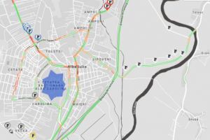 FOTO: Unde poţi găsi locuri de PARCARE rezervate pentru persoane cu handicap, în Alba Iulia, de Ziua Naţională – Harta cu parcările amenajate pentru autoturisme