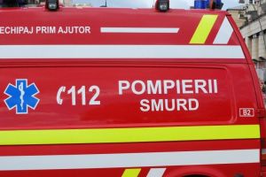Un autocar a luat foc în mers, la Bradu – Transporta 57 de pasageri
