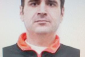 Mihai Daniel este din Boldesti si a disparut de acasa. Daca l-ai vazut, suna la 112!