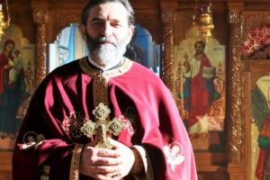 Îndemn la nobleţe sufletească din partea părintelui Gheorghe Moldovan de la Vidrasău, cu ocazia sărbătorii Sfântului Andrei şi a Zilei Naţionale