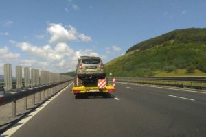 Dacia Duster Army cu şenile sau un nou proiect special pentru export?