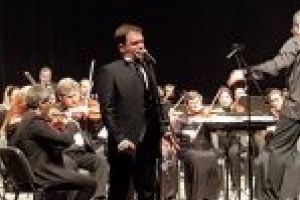 FOTO, VIDEO. Concertul ”Centenar”, la Alba Iulia – Cei mai desăvârşiti instrumentişti şi solişti au reunit toate punctele cardinale muzicale