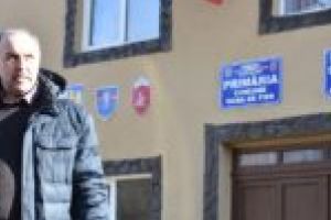 Primarul Petre Panescu şi comuna Ocna de Fier, în prim-planul Parlamentului, la Centenar!