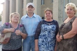 „Păcatul” de a fi român în Basarabia lui 2018. Înlăcrimatele poveşti de viaţă ale sătenilor din Zaim

