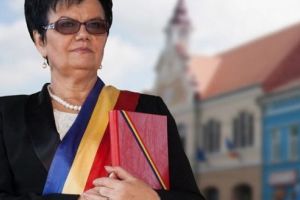 Mesajul primarului municipiului Reghin, Maria Precup, cu ocazia Zilei Naţionale a României