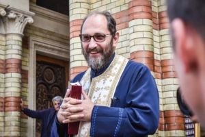 Constantin Necula, mesaj pentru România: „Te iubim, dar nu ştim să o arătăm”