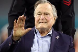 Fostul preşedinte George H.W. Bush a murit. Avea 94 de ani.
