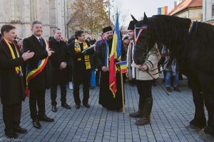 FOTO. Intrare glorioasă a călăreţilor sătmăreni, la Alba Iulia