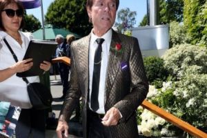 Pedofil sau gay? De ce îi este teamă lui Cliff Richard să se apropie de copiii de mingi de la Wimbledon