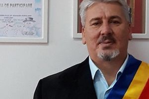 Emil Florin Mocan (Cheţani): „Fiecare dintre noi trebuie să contribuie după forţele sale la propăşirea acestui neam!”