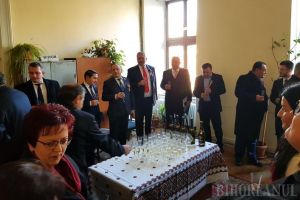 Şedinţă festivă de Centenar, la Consiliul Judeţean: Deşi a fost gazdă, Pásztor n-a rămas să închine cu invitaţii în cinstea României (FOTO/VIDEO)