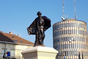 LIVE&FOTO. Moment emoţionant! Statuia Eroului Necunoscut, dezvelită