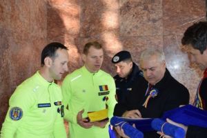 FOTO: 550 km în alergare pentru a ajunge la ALBA IULIA la CENTENARUL MARII UNIRI