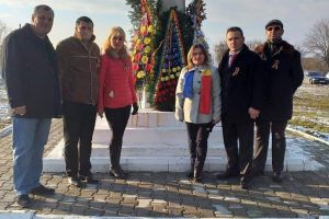 Social-democraţii din Drăguţeşti au marcat Ziua Naţională!