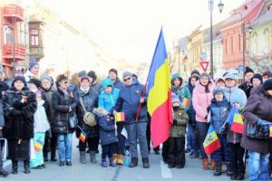 FOTOGALERIE. Ger afară, căldură mare în sufletele sighişorenilor, la festivitatea Centenarului
