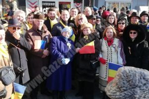 Cotinescu: “Dăruind steaguri tricolore târgoviştenilor, am simţit adevărata sărbătoare”