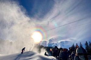 Apariţie SPECTACULOASĂ pe cer. Haloul din Postăvaru I GALERIE FOTO