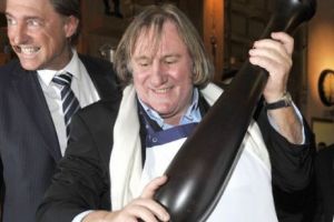 Gerard DEPARDIEU vine în ROMÂNIA. Realitatea TV va difuza un interviu în EXCLUSIVITATE cu actorul francez 