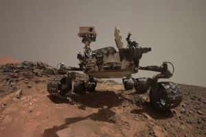 Comunicat NASA! Sonda  Curiosity a DESCOPERIT o rocă misterioasă AURIE pe Marte: Little Colonsay. Foto în articol