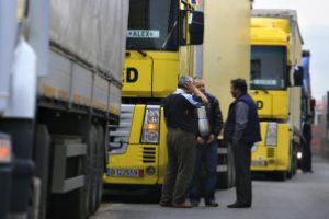 Uniunea Transportatorilor, apel pentru preşedintele României şi Guvern