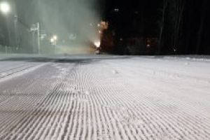 Pârtia mică de la Șugaş Băi, deschisă astăzi