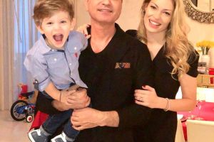 Borcea îşi strânge echipa de Revelion: «Toţi copiii îmi vor sta alături, am stabilit»