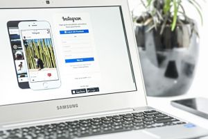 Instagram vă va permite să împărtăşiţi povestiri doar cu prietenii apropiaţi