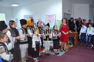 Activităţi dedicate aniversării a 100 de ani de la Marea Unire, la Școala Nr. 1 Suceava