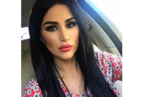 Fostul pretendent al Danielei Crudu, la braţul altei femei prin Sibiu