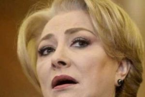 Zilele GUVERNULUI sunt NUMĂRATE: „Nu vrem să mai rămână doamna Dăncilă prim-ministru”