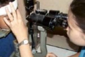 Școala, în ceaţă! Peste 200 de copii din Lugoj, descoperiţi cu probleme oftalmologice