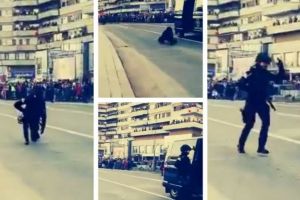 Moment penibil: O angajată SRI a căzut din maşina Brigăzii antitero, în timpul paradei de la Alba Iulia